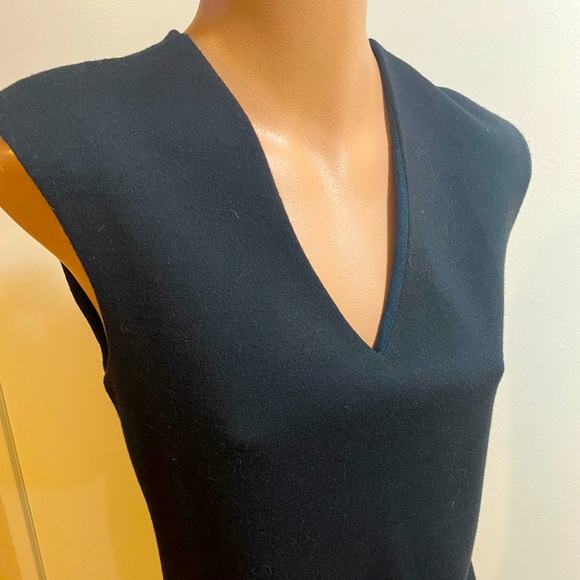 Banana Republic Wool Blend dress ✨FIRM PRICE✨ - Picture 2 of 5